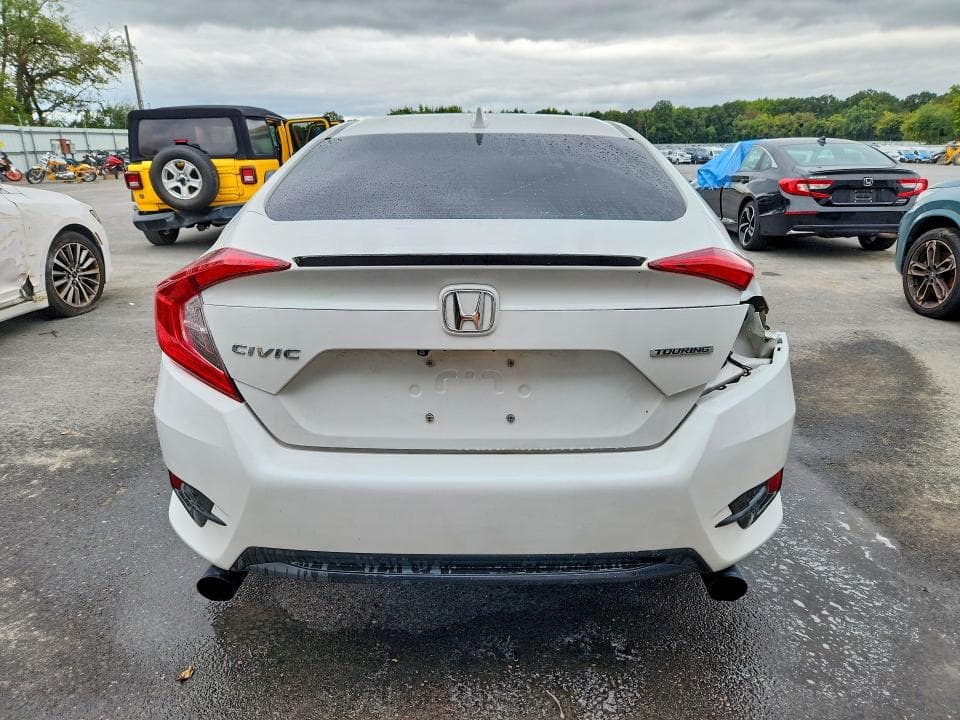 2019 HONDA CIVIC TOURING 6