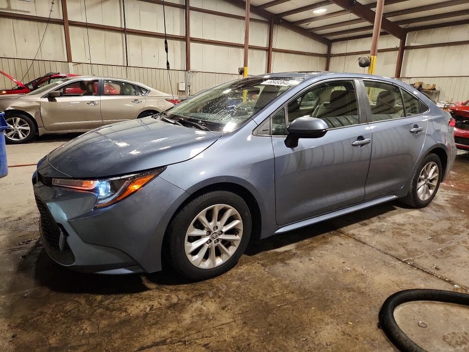 2020 TOYOTA COROLLA LE - 1