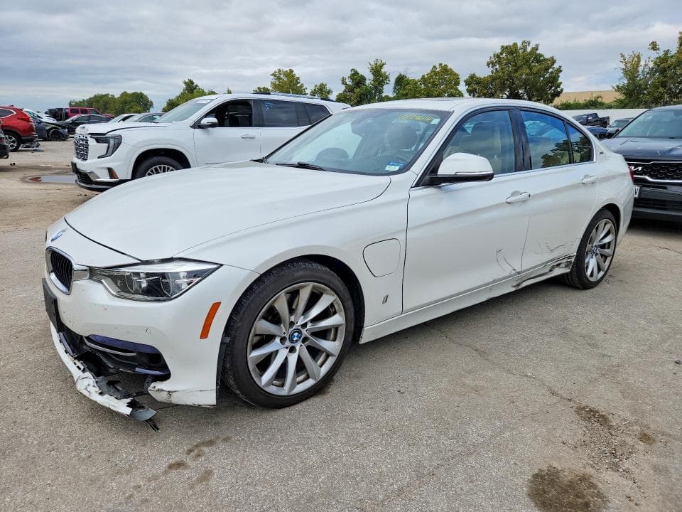 2017 BMW 330E - 1