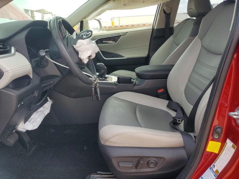 2022 TOYOTA RAV4 XLE PREMIUM 7