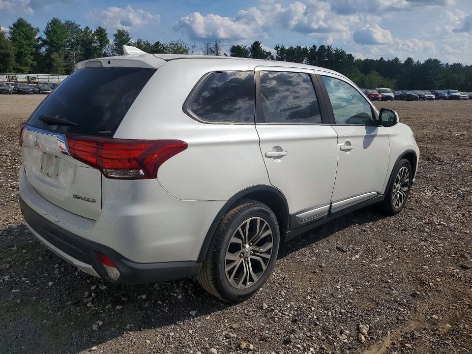 2017 MITSUBISHI OUTLANDER ES 3