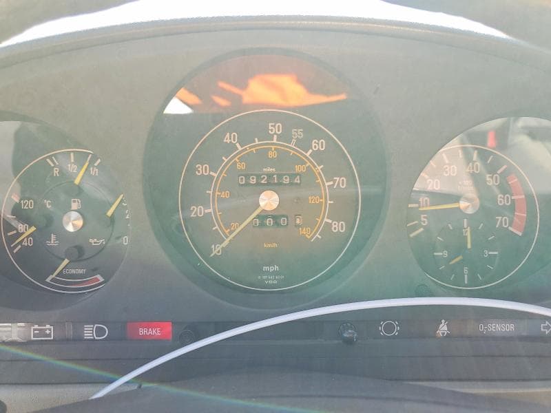 1982 MERCEDES-BENZ 380 SL 9