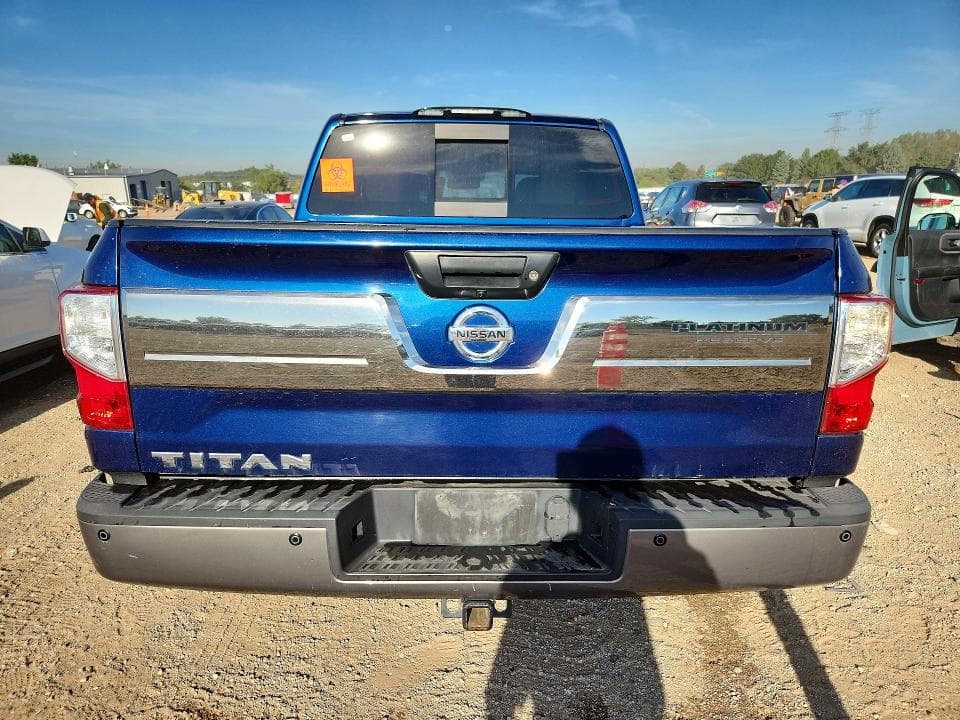 2017 NISSAN TITAN PLATINUM RESERVE 6