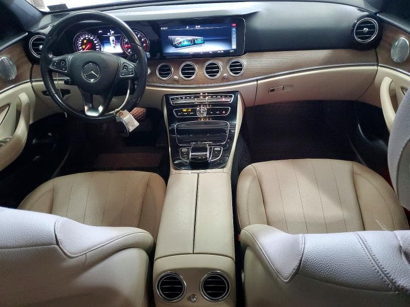 2017 MERCEDES-BENZ E 300 4MATIC 8