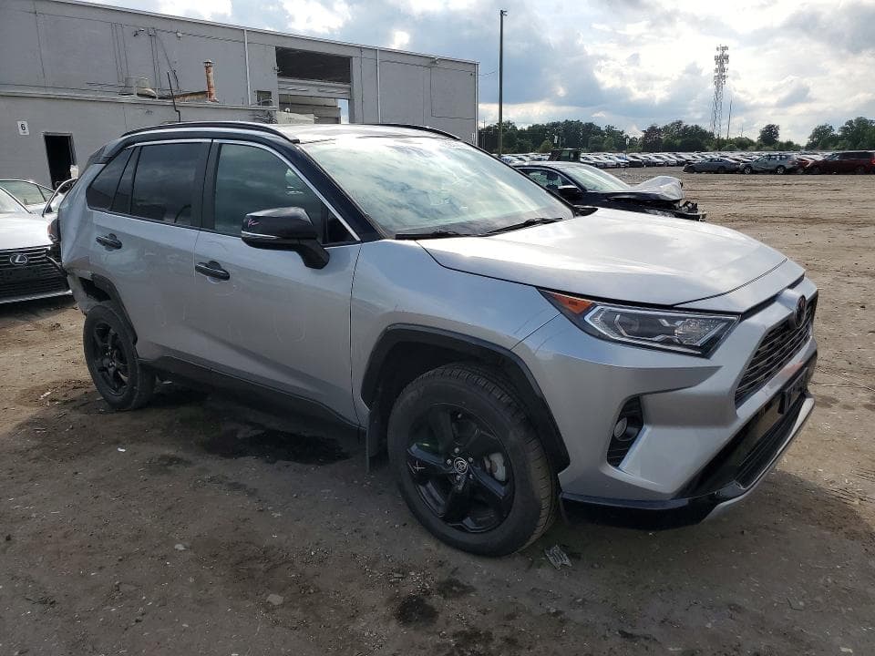 2021 TOYOTA RAV4 XSE 4