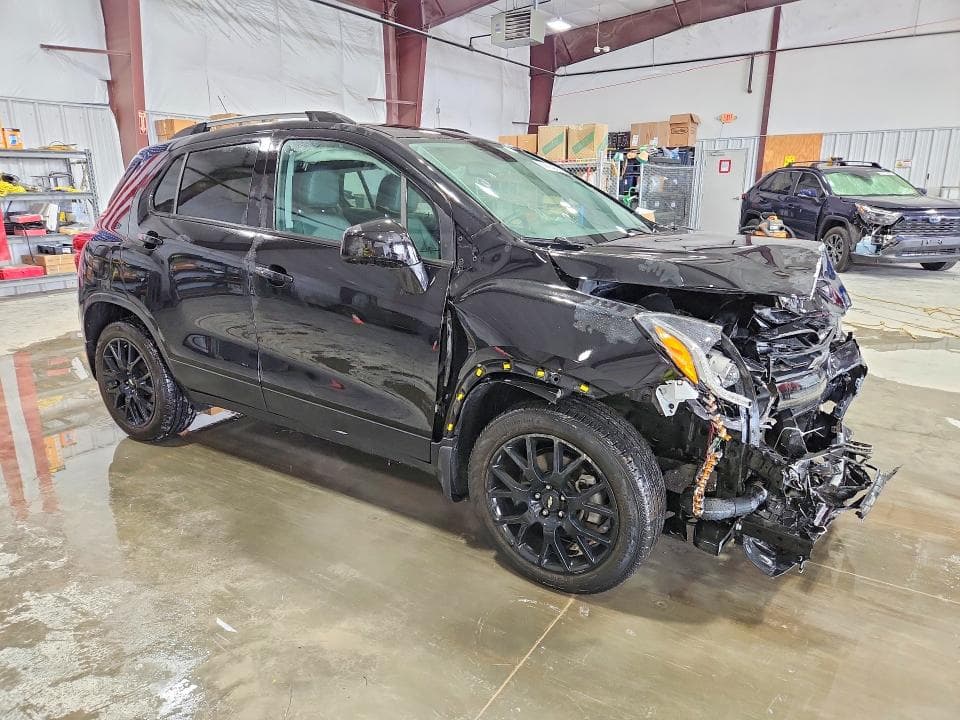2022 CHEVROLET TRAX 1LT 4