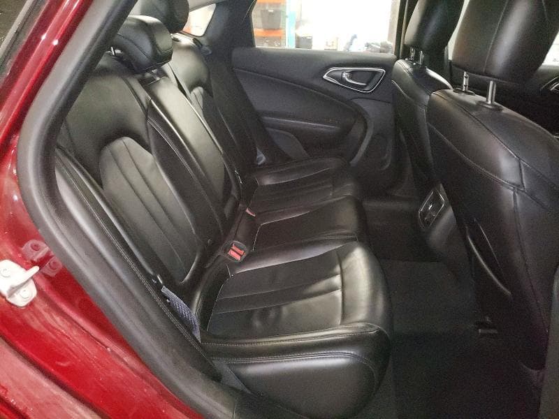 2017 CHRYSLER 200 LIMITED 10