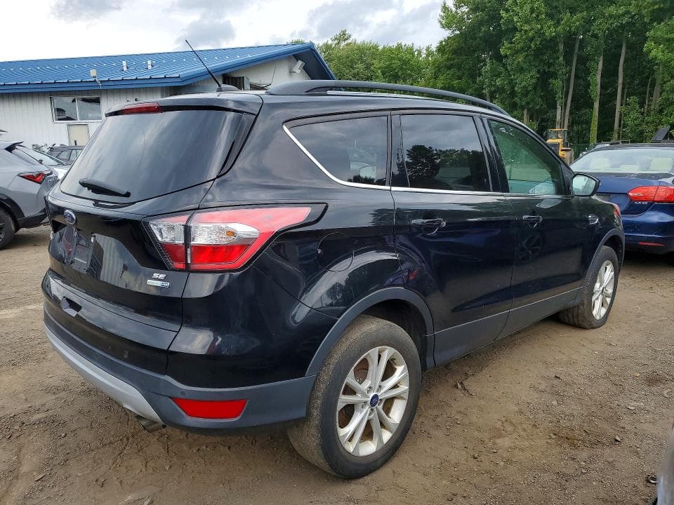 2018 FORD ESCAPE SE 3