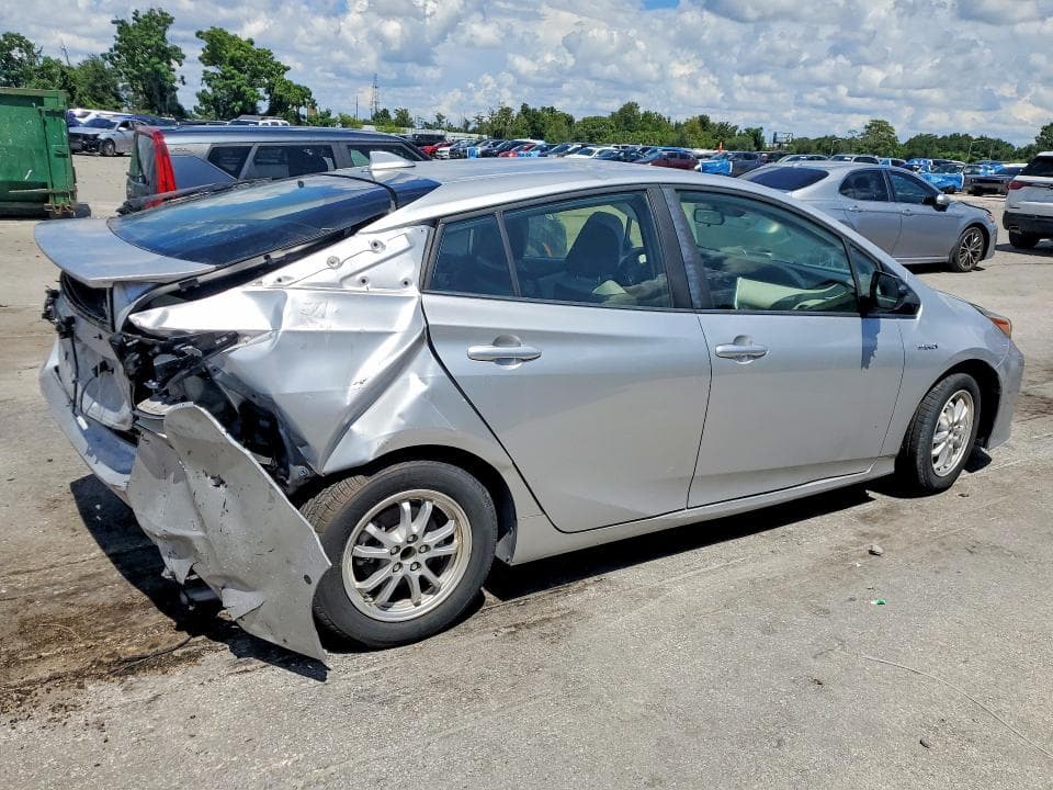 2019 TOYOTA PRIUS LE 3