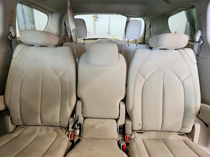 2017 CHRYSLER PACIFICA TOURING 10