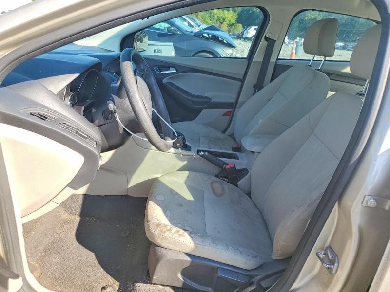 2017 FORD FOCUS SE 7