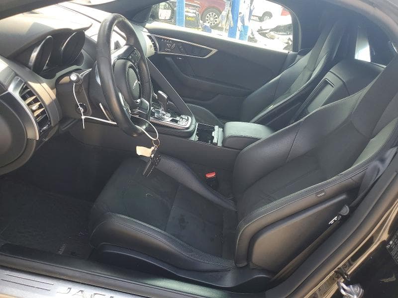 2019 JAGUAR F-TYPE 7