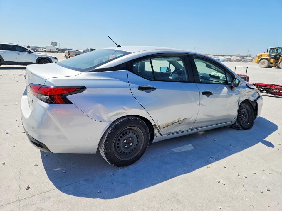 2024 NISSAN VERSA S 3