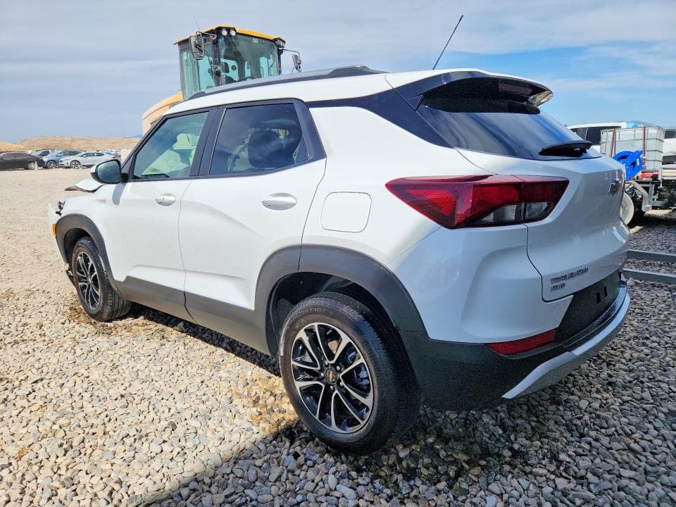 2026 CHEVROLET TRAILBLAZER LT 2