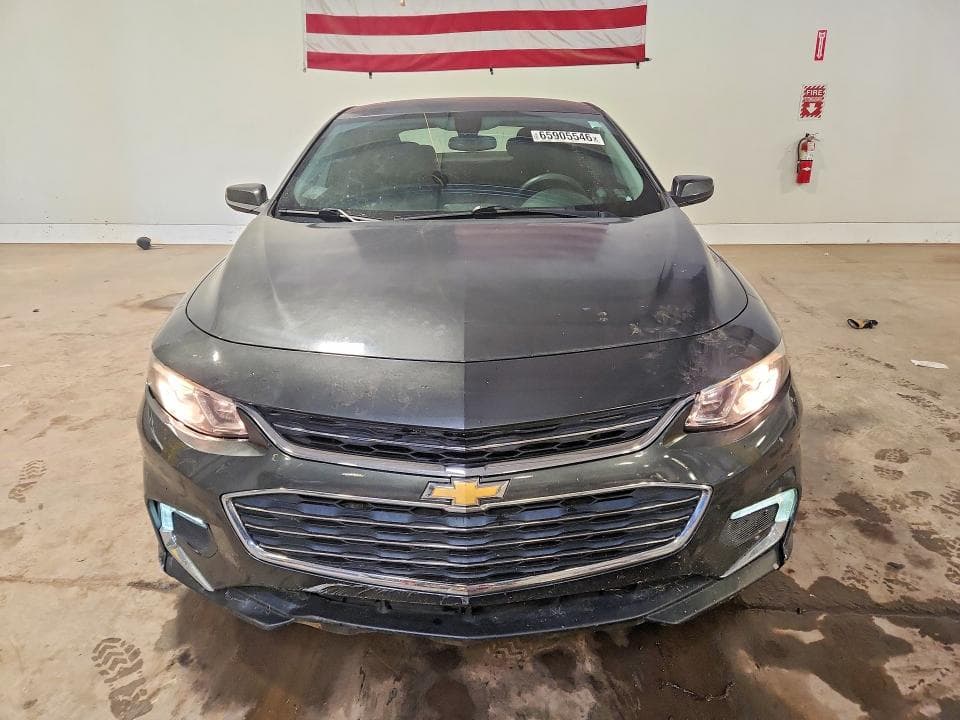 2017 CHEVROLET MALIBU LT 5