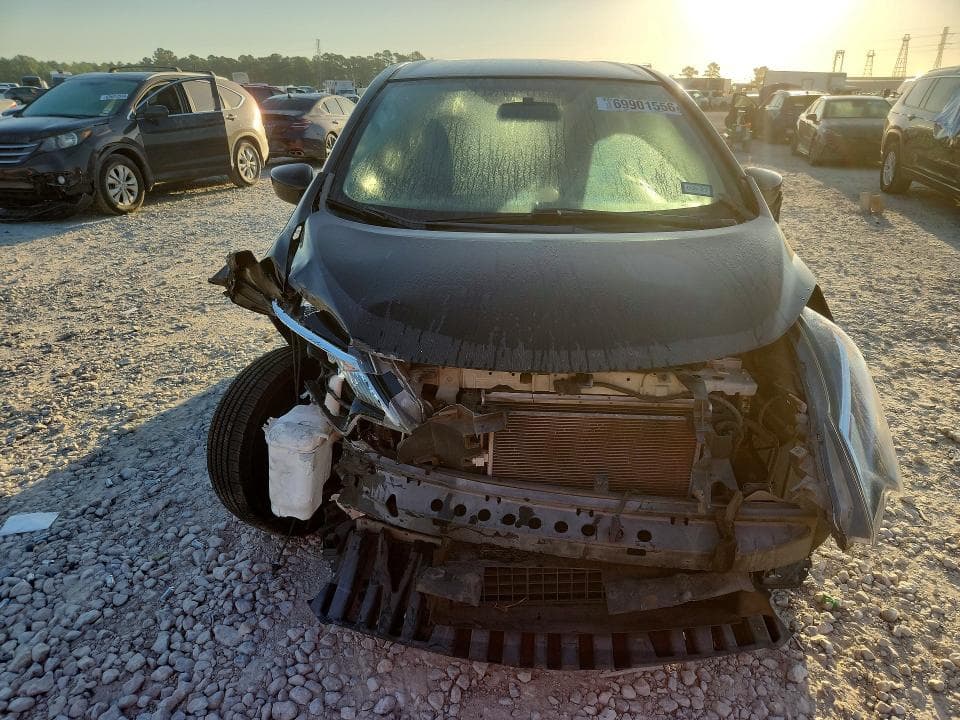 2018 NISSAN VERSA NOTE SV 5