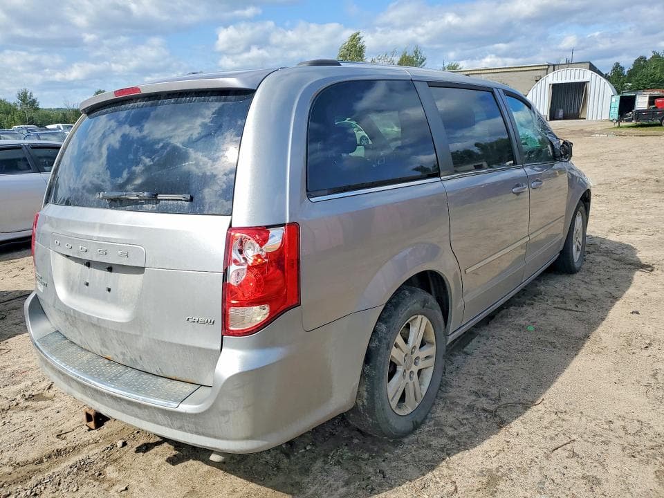2017 DODGE GRAND CARAVAN CREW 3