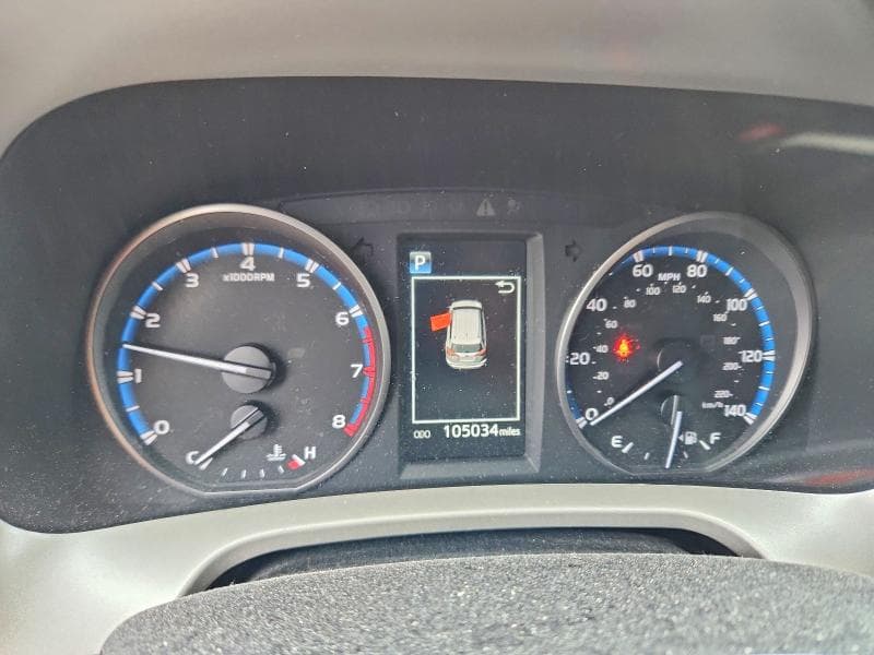 2017 TOYOTA RAV4 LE 9