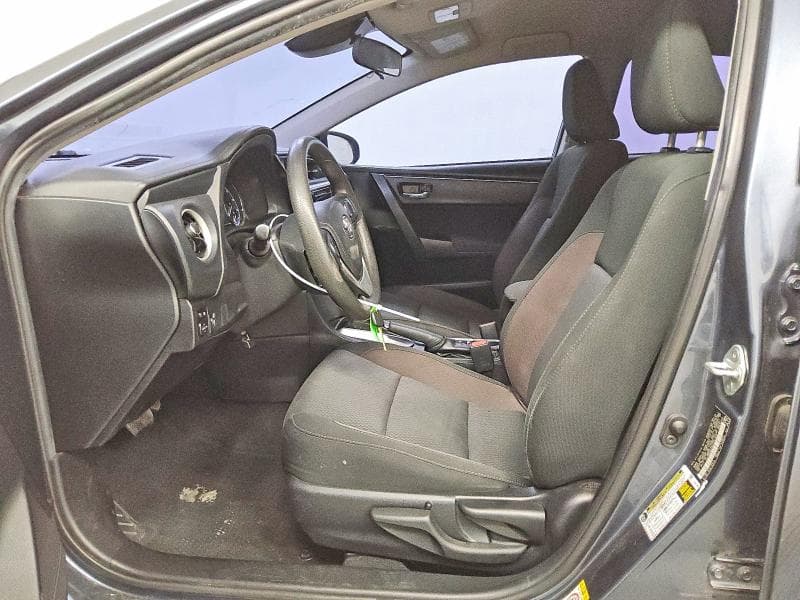 2019 TOYOTA COROLLA LE 7