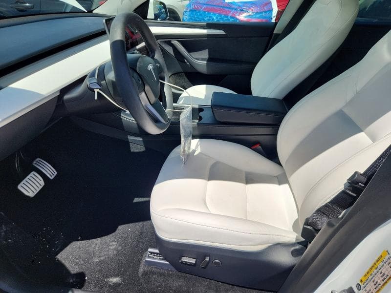 2024 TESLA MODEL Y 7