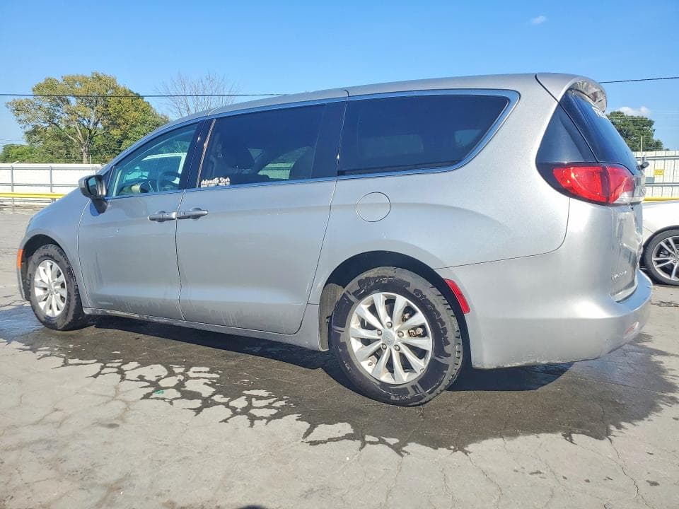 2017 CHRYSLER PACIFICA TOURING 2