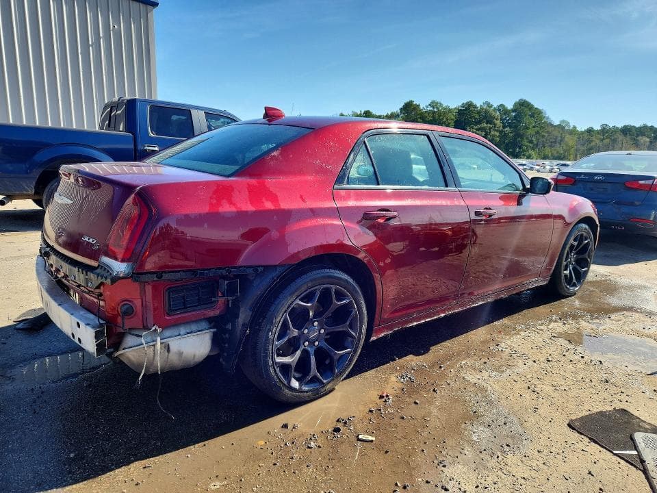 2019 CHRYSLER 300 S 3