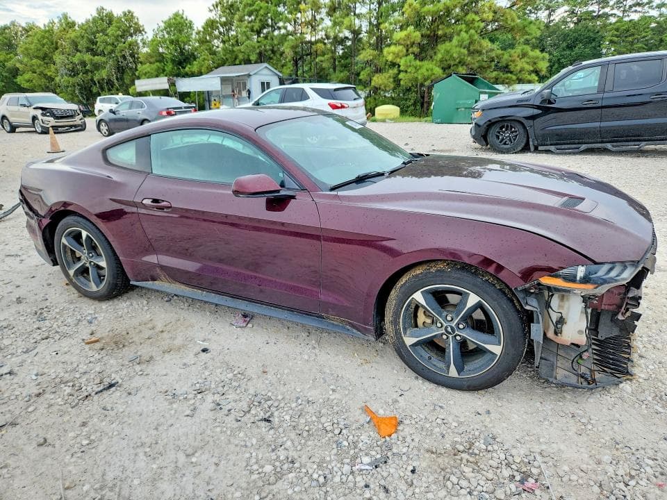 2018 FORD MUSTANG 4