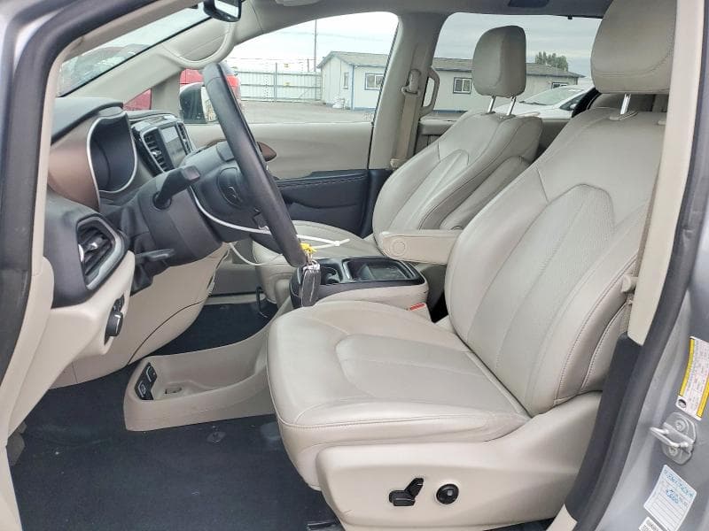 2021 CHRYSLER VOYAGER LXI 7