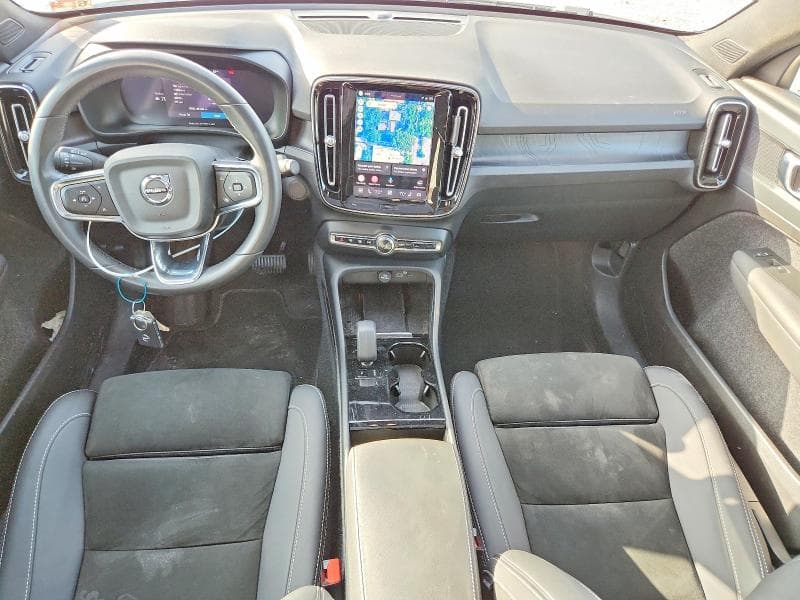 2023 VOLVO C40 RECHARGE PLUS 8