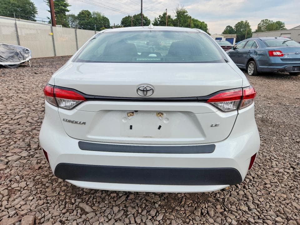 2022 TOYOTA COROLLA LE 6