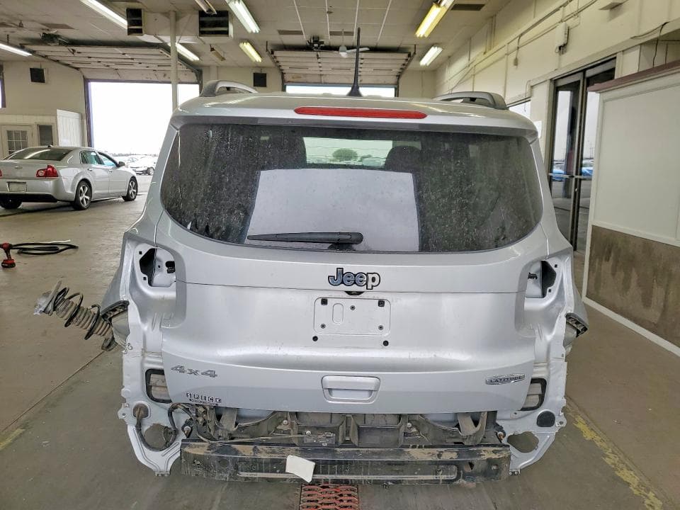 2021 JEEP RENEGADE LATITUDE 6