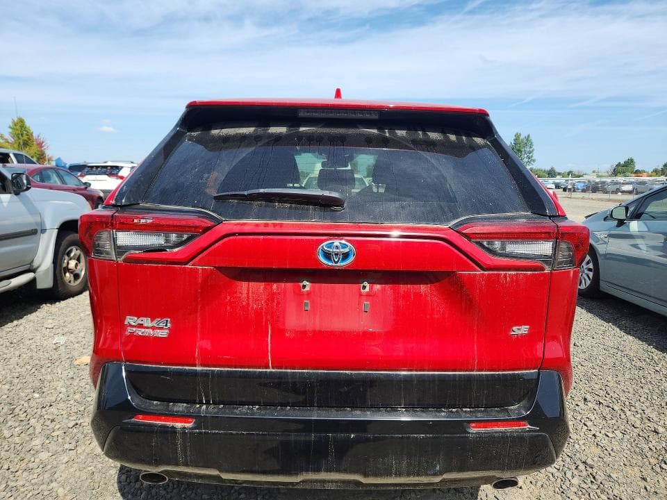 2022 TOYOTA RAV4 PRIME SE 6