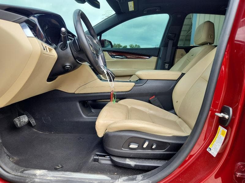 2017 CADILLAC XT5 LUXURY 7