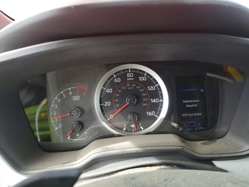 2021 TOYOTA COROLLA SE 9