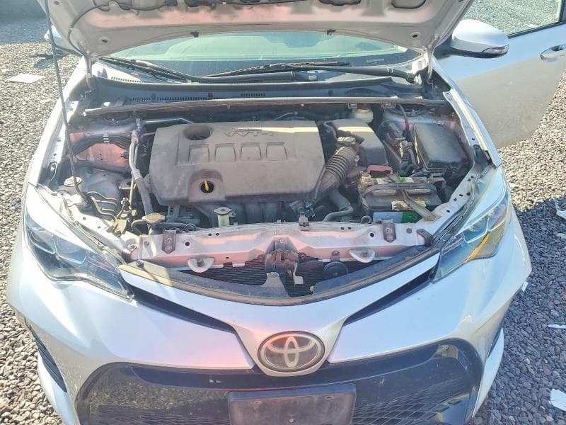 2017 TOYOTA COROLLA SE 11