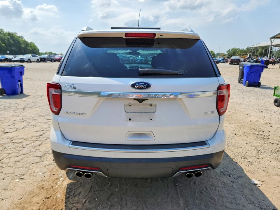 2018 FORD EXPLORER PLATINUM 6