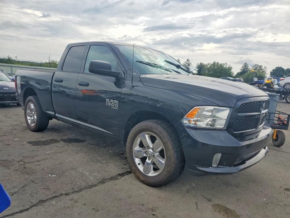 2019 RAM 1500 CLASSIC TRADESMAN 4