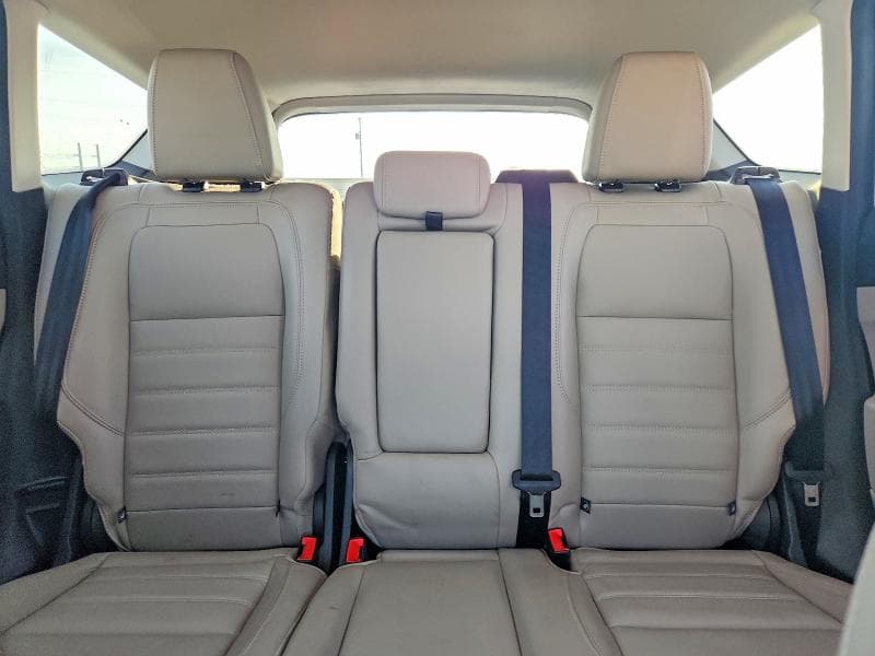2019 FORD ESCAPE TITANIUM 10