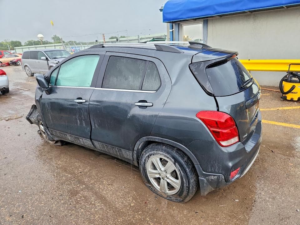 2018 CHEVROLET TRAX 1LT 2