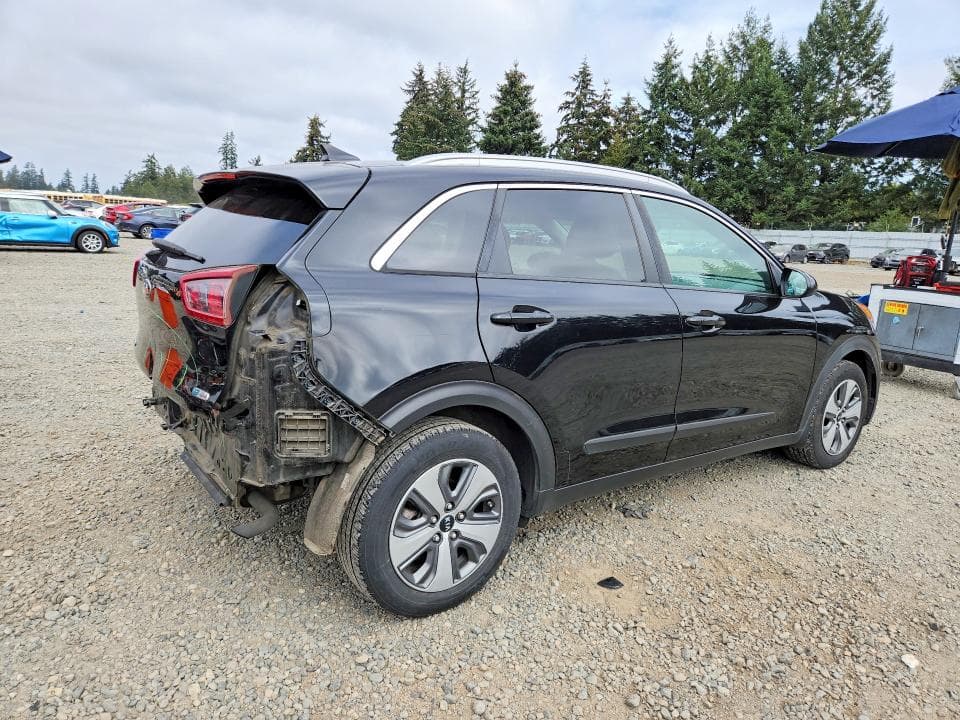 2019 KIA NIRO LX 3