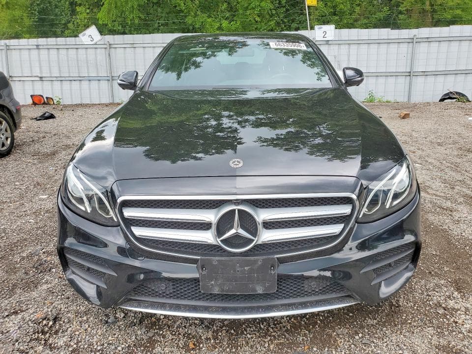 2019 MERCEDES-BENZ E 300 4MATIC 5