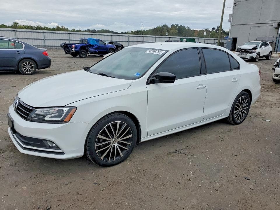 2017 VOLKSWAGEN JETTA SPORT
