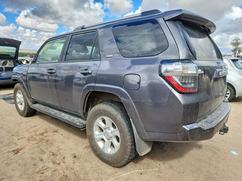 2023 TOYOTA 4RUNNER SR5 2