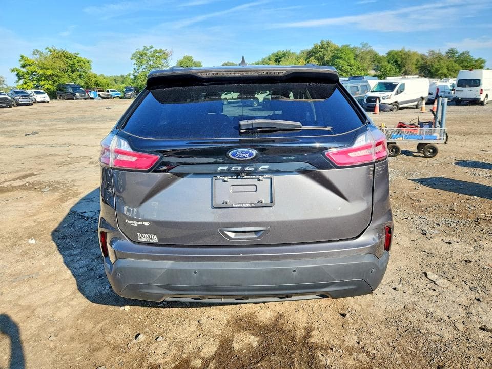 2021 FORD EDGE SE 6