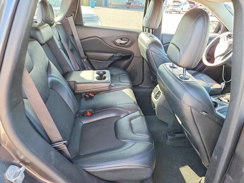 2021 JEEP CHEROKEE LATITUDE PLUS 10