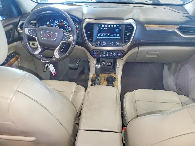 2017 GMC ACADIA DENALI 8