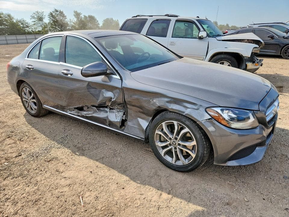 2017 MERCEDES-BENZ C 300 4MATIC 4