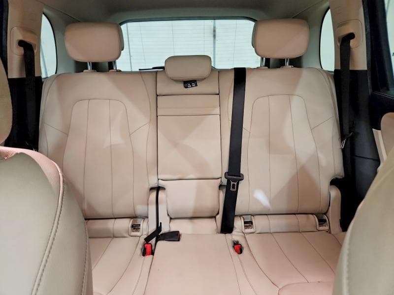 2020 MERCEDES-BENZ GLB 250 4MATIC 10