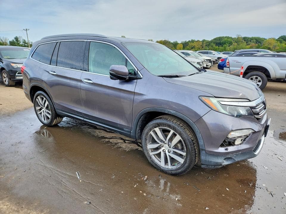 2017 HONDA PILOT TOURING 4