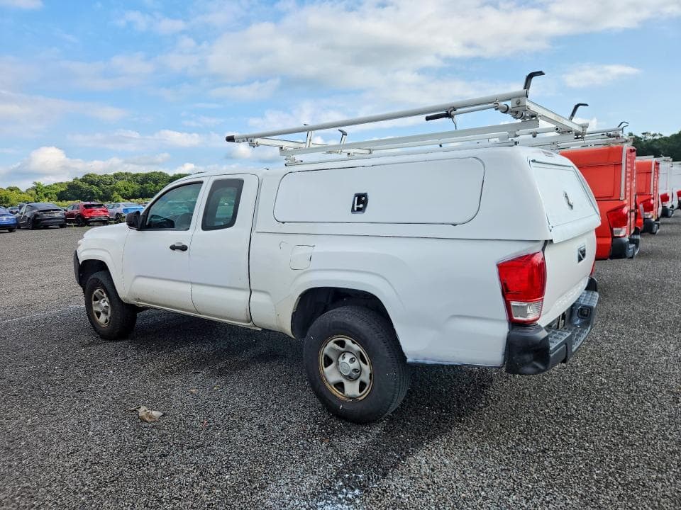 2017 TOYOTA TACOMA SR 2